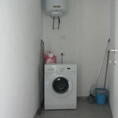 Fiore アパート ヴァッレドーリア